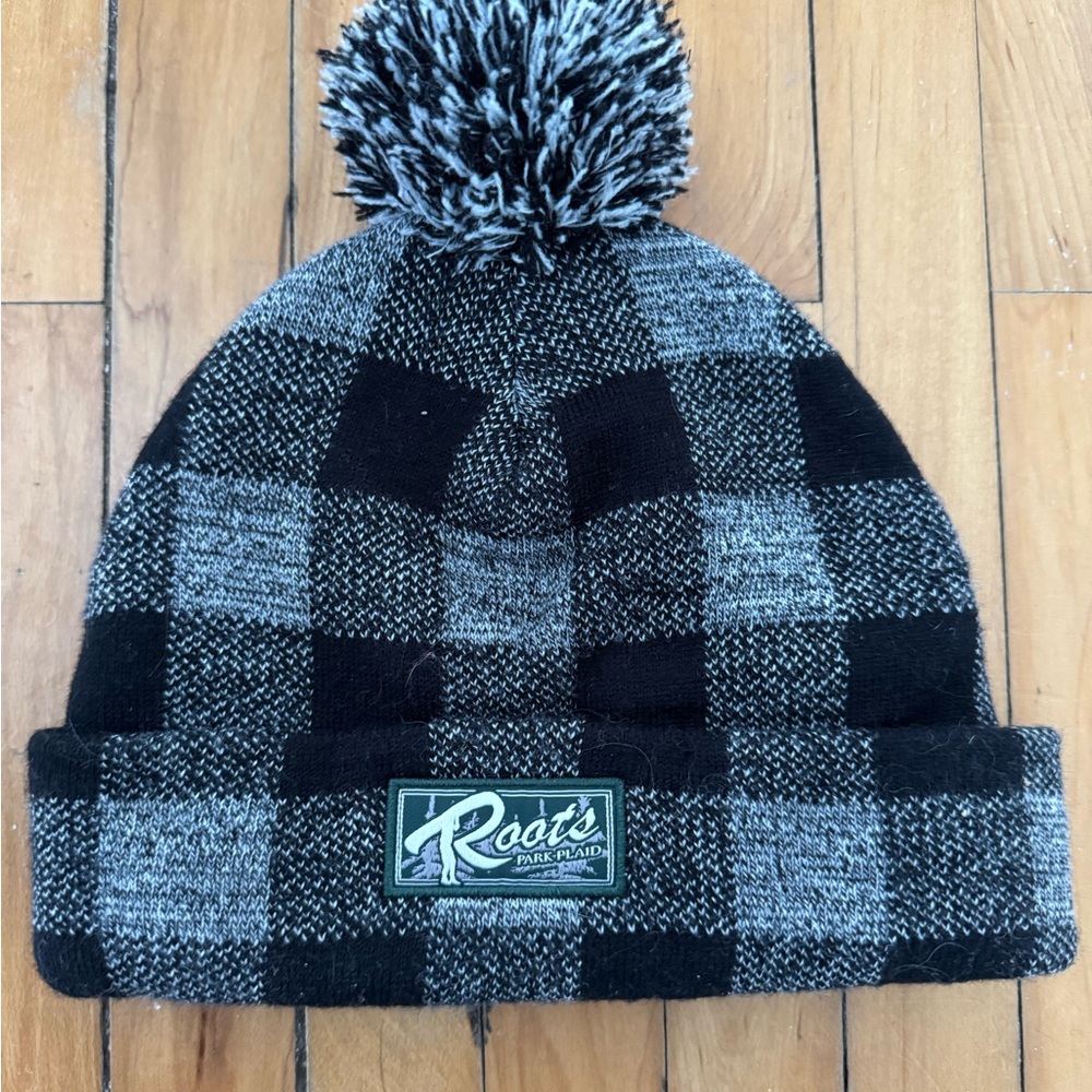 Roots hat
